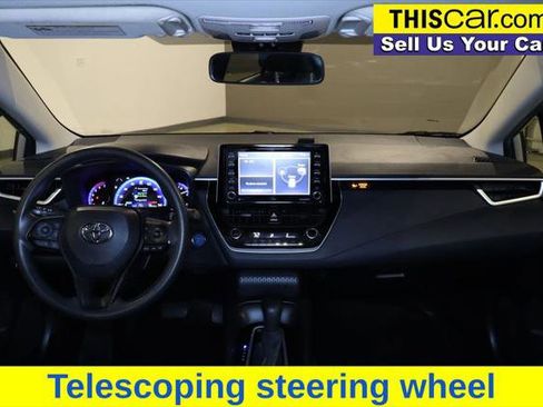 Used 2021 Toyota Corolla LE image 15