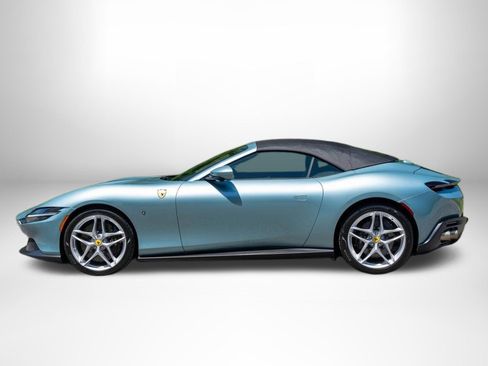 Used 2024 Ferrari Roma Spider RWD image 4