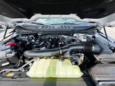 New 2025 Ford F150 Lariat w/ Equipment Group 501A Mid image 26