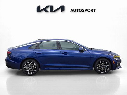 New 2025 Kia K5 EX image 7