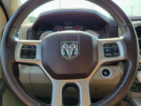 Used 2017 RAM 1500 Laramie w/ Convenience Group AWD/4WD image 15
