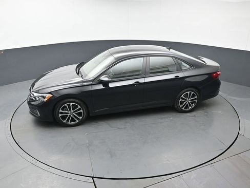 Used 2023 Volkswagen Jetta Sport image 34