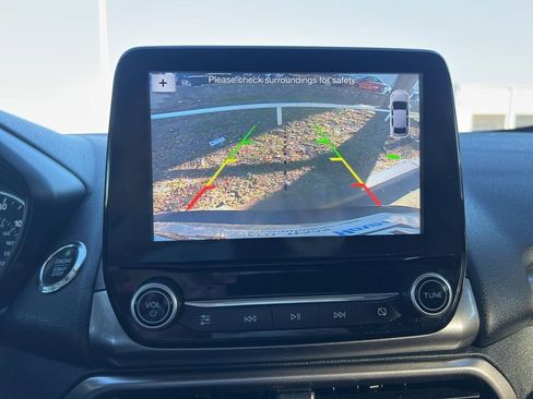 Used 2019 Ford EcoSport SE w/ SE Convenience Package image 32