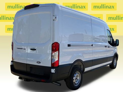 New 2026 Ford Transit 250 148 Medium Roof w/ Load Area Protection Package image 4
