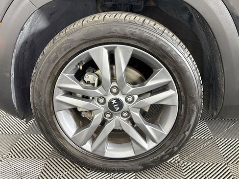 Used 2021 Kia Seltos S image 36