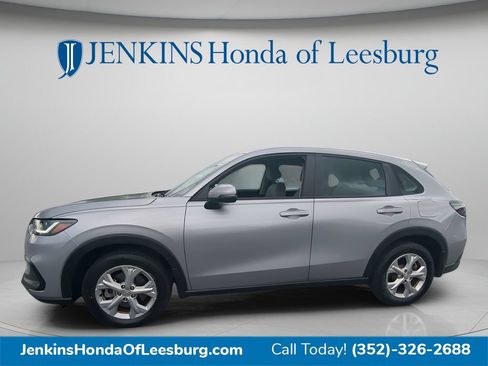 Used 2024 Honda HR-V LX image 7