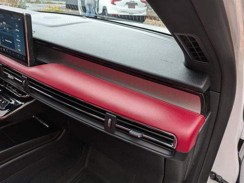 Used 2023 Lincoln Corsair Reserve w/ Equipment Group 201A image 13