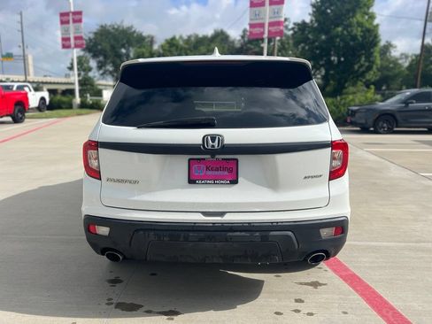 Used 2021 Honda Passport Sport image 7