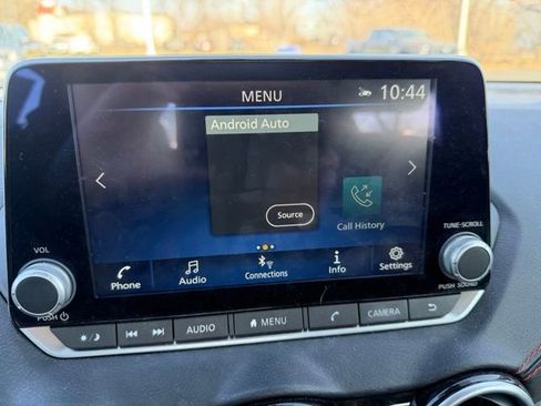 Used 2024 Nissan Sentra SR w/ SR Premium Package image 9