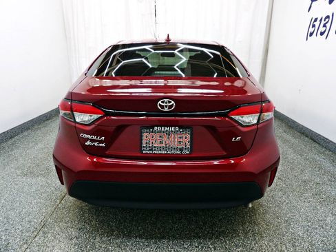 Used 2025 Toyota Corolla LE FWD image 6