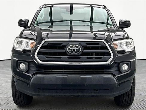 Used 2019 Toyota Tacoma SR5 image 3