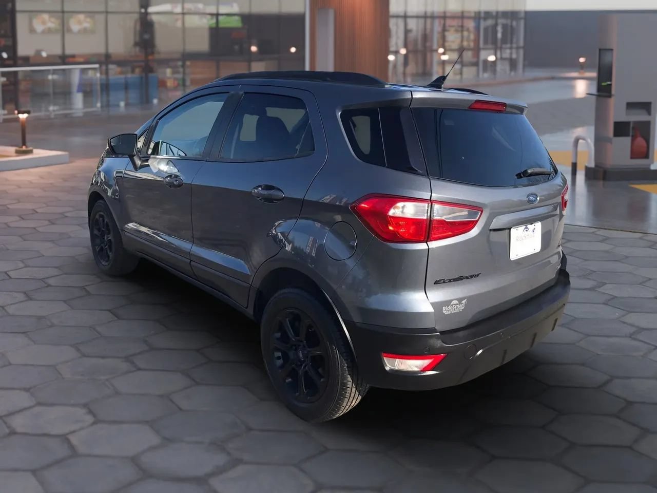 Used 2019 Ford EcoSport SE FWD image 8