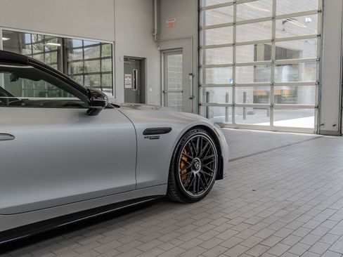 New 2026 Mercedes-Benz SL 63 AMG S e Performance 4MATIC image 34
