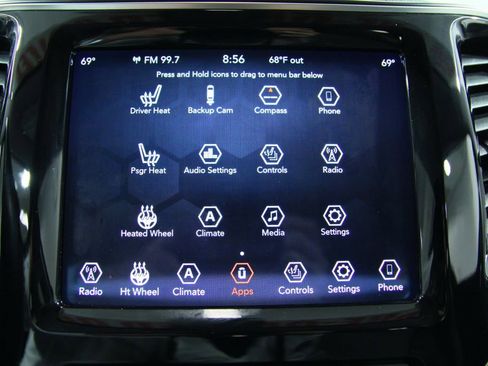 Used 2019 Jeep Cherokee Limited image 13