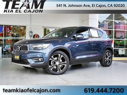 Used 2021 Volvo XC40 T5 Inscription AWD/4WD image 2