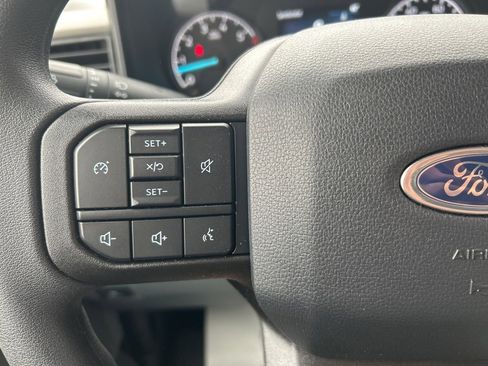 Used 2025 Ford F350 XLT image 14