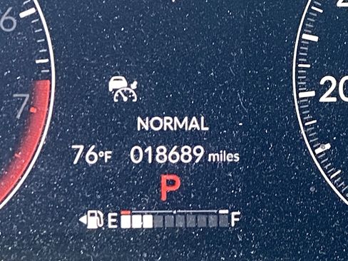Used 2024 Honda HR-V EX-L image 30