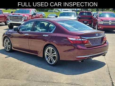 Used 2017 Honda Accord Sport image 4