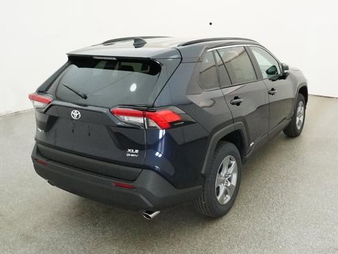New 2025 Toyota RAV4 XLE image 41