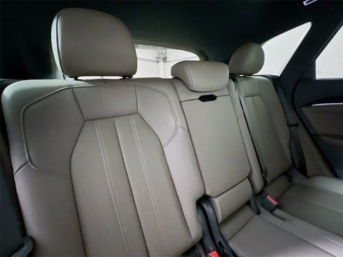 New 2025 Audi Q5 2.0T Premium Plus image 24