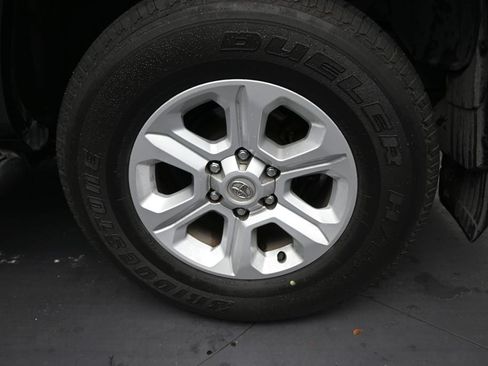 Used 2022 Toyota 4Runner SR5 RWD image 10