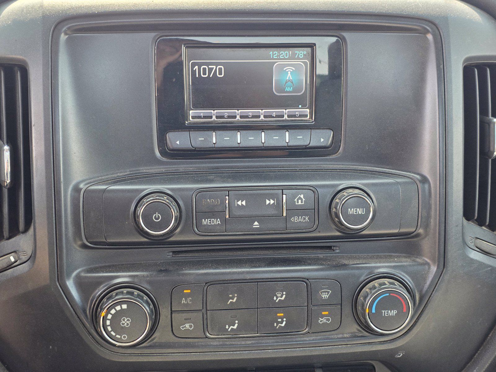 Used 2015 Chevrolet Silverado 1500 W/T RWD image 17