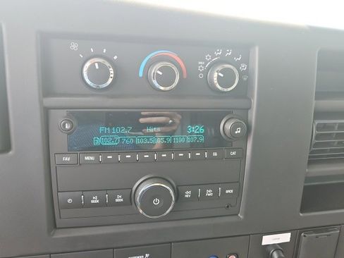 New 2025 Chevrolet Express 3500 Work Van w/ Power Convenience Package image 23