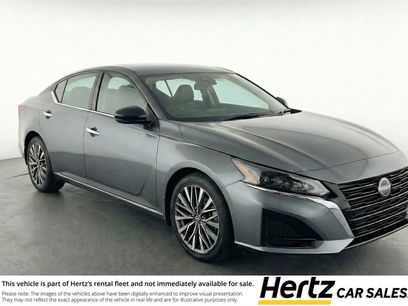 Used 2025 Nissan Altima 2.5 SV