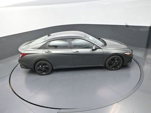 New 2026 Hyundai Elantra Sport FWD image 28