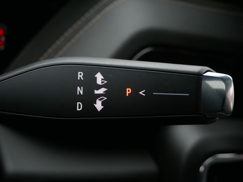 New 2026 GMC Yukon XL Elevation image 9