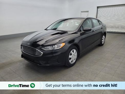 Used 2019 Ford Fusion S image 1