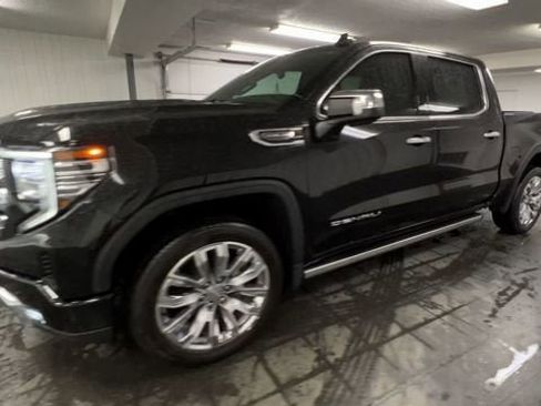 Certified 2024 GMC Sierra 1500 Denali w/ Denali Reserve Package AWD/4WD image 4