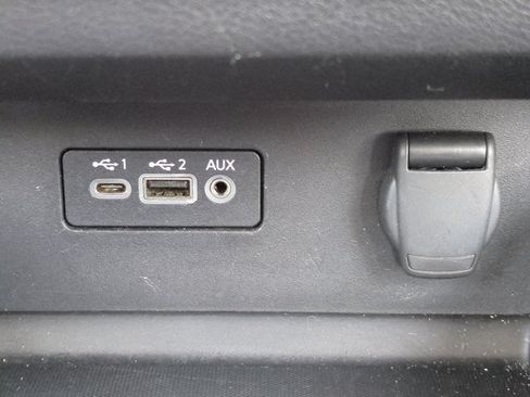 Used 2024 Nissan Altima 2.5 SR FWD image 22