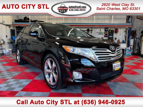 Used 2011 Toyota Venza image 1