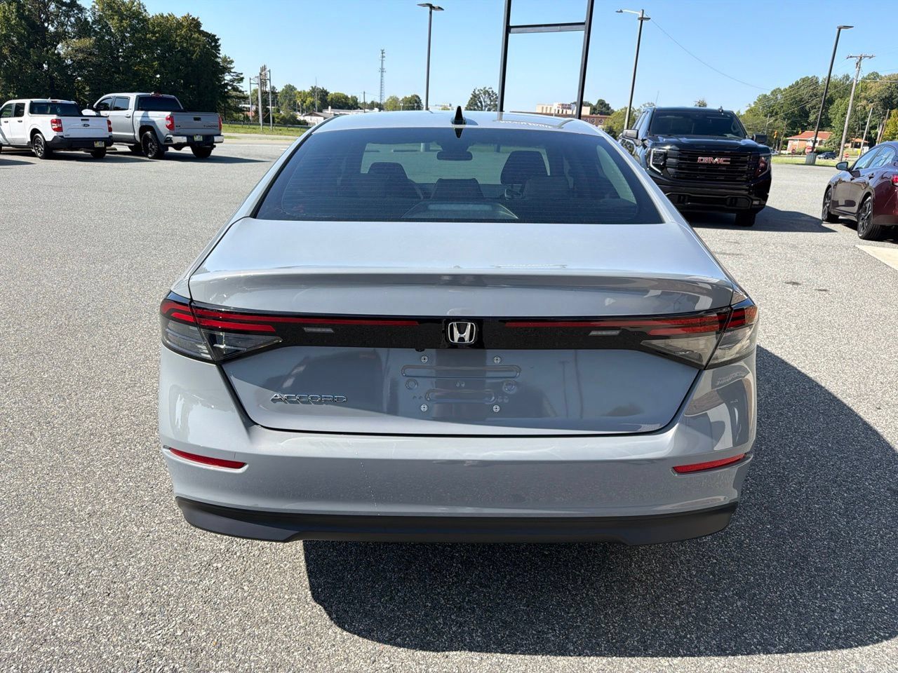 Used 2025 Honda Accord SE image 7