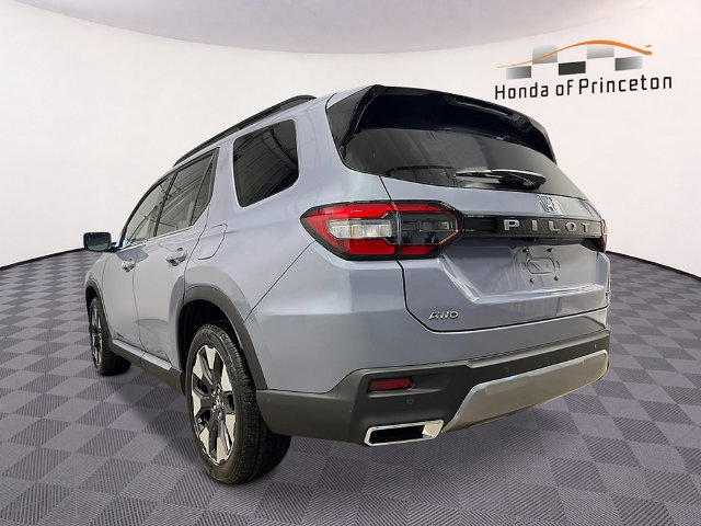 New 2026 Honda Pilot Touring image 5