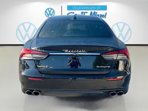 Used 2021 Maserati Quattroporte S image 6