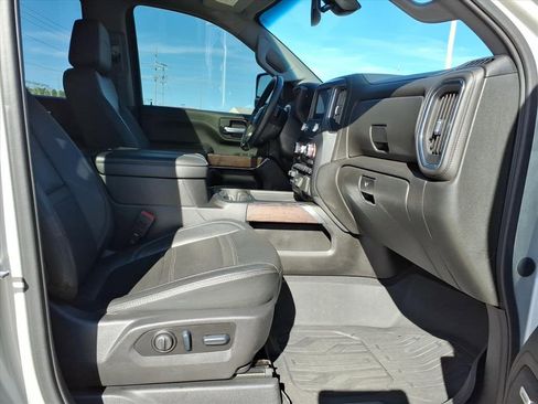 Used 2023 GMC Sierra 2500 Denali image 13