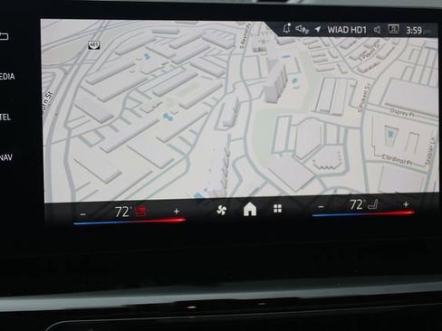 New 2025 BMW X1 xDrive28i w/ Convenience Package image 16