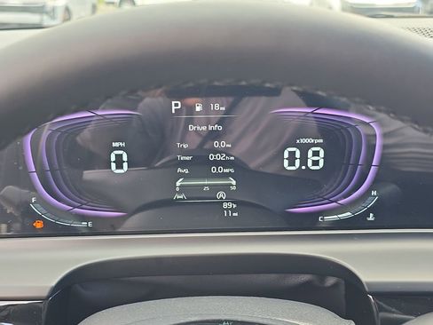 New 2026 Kia Seltos S FWD image 32