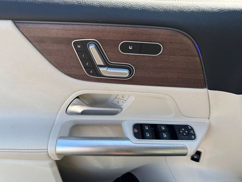 Certified 2023 Mercedes-Benz GLA 250 4MATIC image 10