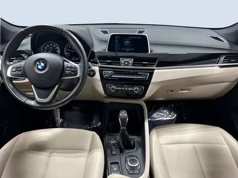 Used 2019 BMW X1 xDrive28i w/ Convenience Package AWD/4WD image 12