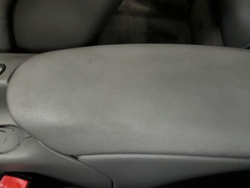 Used 2001 Porsche 911 Carrera RWD image 62