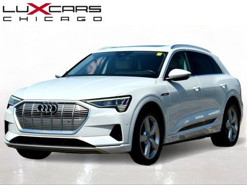 Used 2019 Audi e-tron Premium Plus AWD/4WD image 5