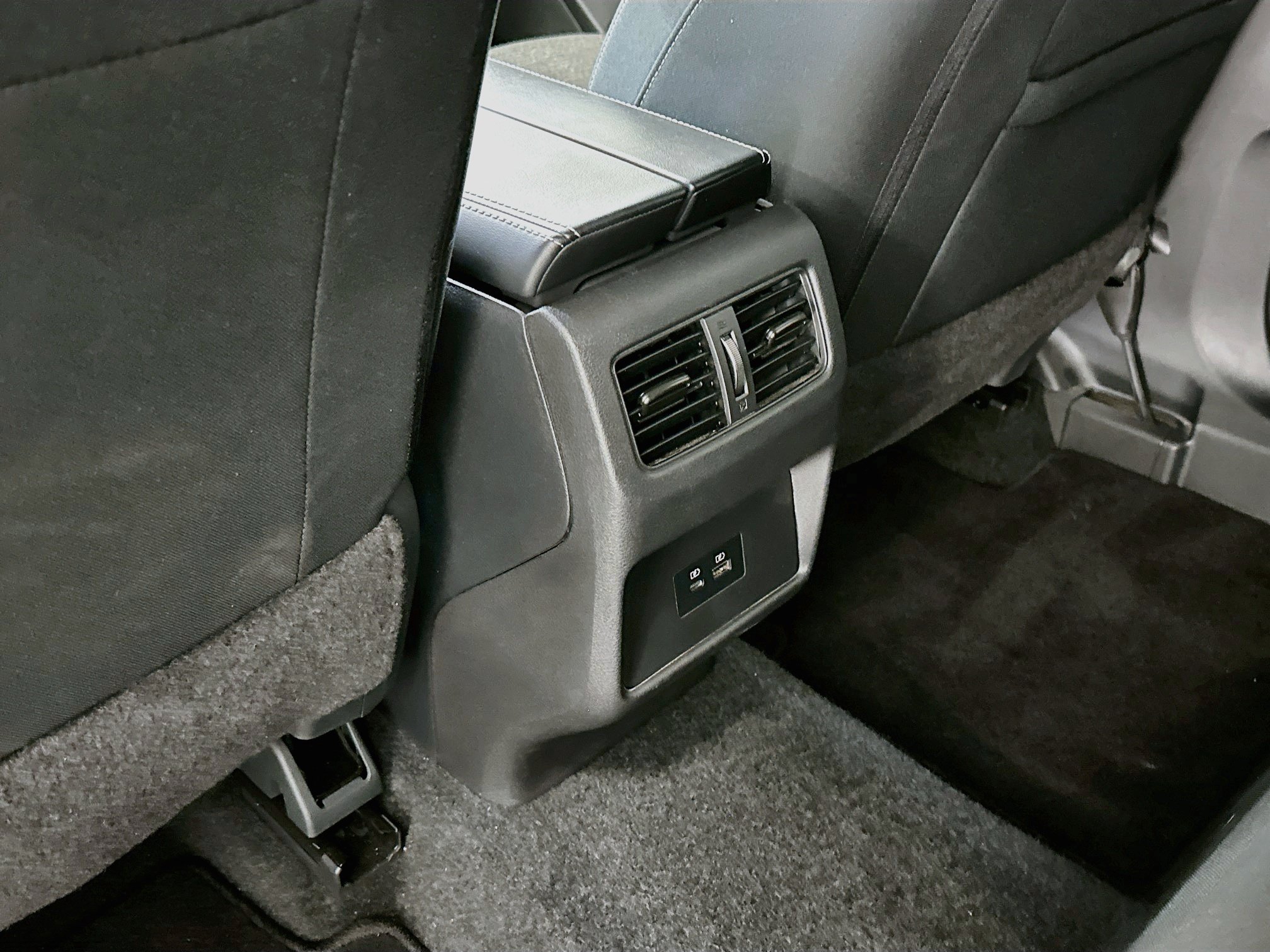 Used 2023 Nissan Rogue SV AWD/4WD image 27