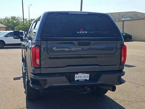 Used 2020 GMC Sierra 2500 Denali w/ Denali Ultimate Package AWD/4WD image 8