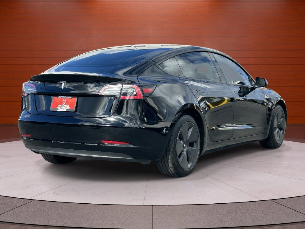 Used 2023 Tesla Model 3 Standard Range RWD image 4