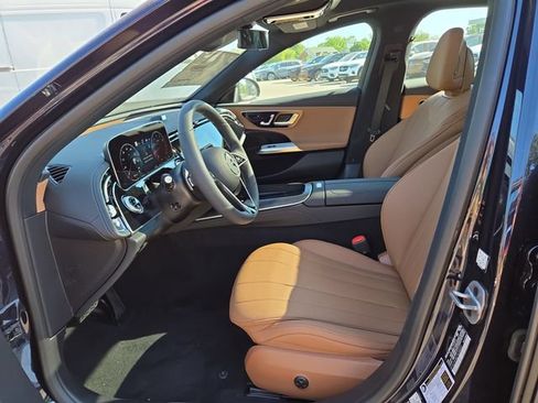 New 2026 Mercedes-Benz E 350 4MATIC Sedan image 24