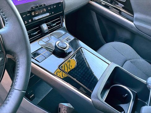 Used 2025 Toyota bZ4X AWD w/ Weather Package image 15