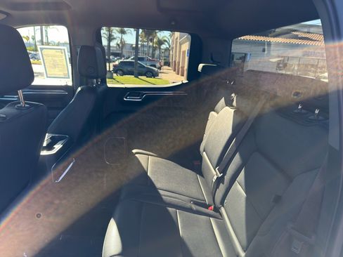 Used 2023 Chevrolet Silverado 1500 LTZ image 9